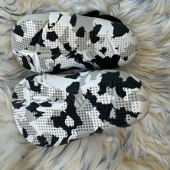 Adidas Toddler Water Shoes 4 - Picture 4 of 6